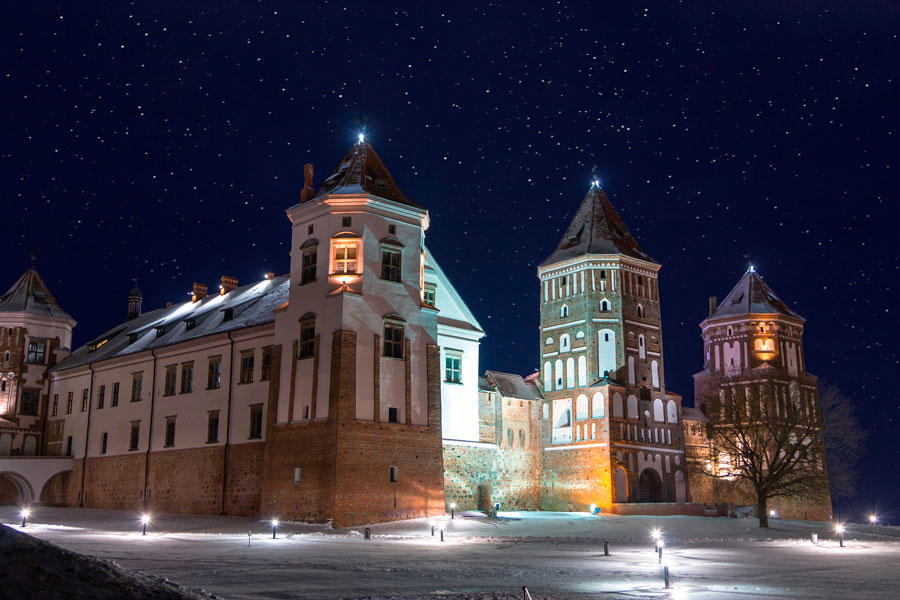 Автобусный тур Несвиж - Мир, выезд из Минскa