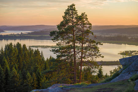 Тур Санкт-Петербург - Петрозаводск - Рускеала - Сортавала - Фото 1