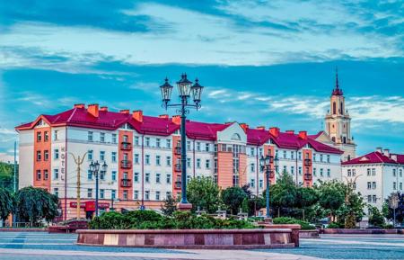 Тур Гродно - Фото 1 отель "НЕМАН" на главной площади города