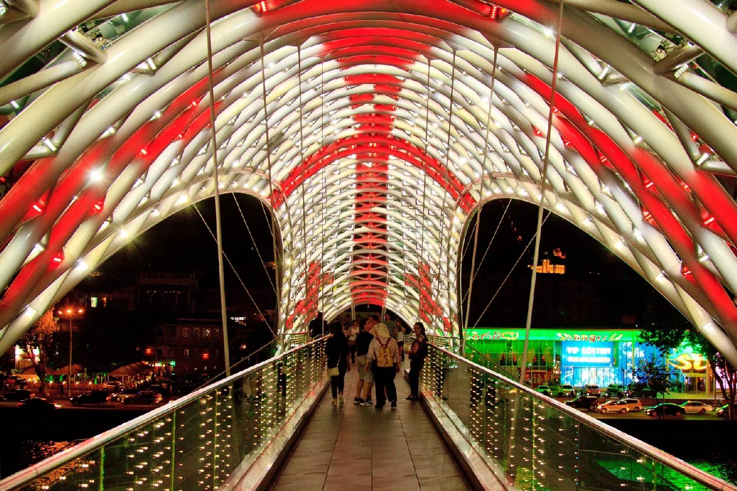 Автобусный тур Мцхета - Тбилиси - монастырь Бодбийский - Сигнахи - Гудаури, выезд из Минскa, Бобруйскa, Жлобинa, Гомеля