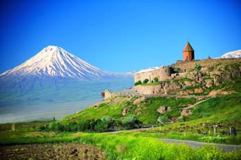 Тур из Минскa Ереван - монастырь Хор Вирап - монастырь Гегард - монастырь Гошаванк - Нораванк - Севан