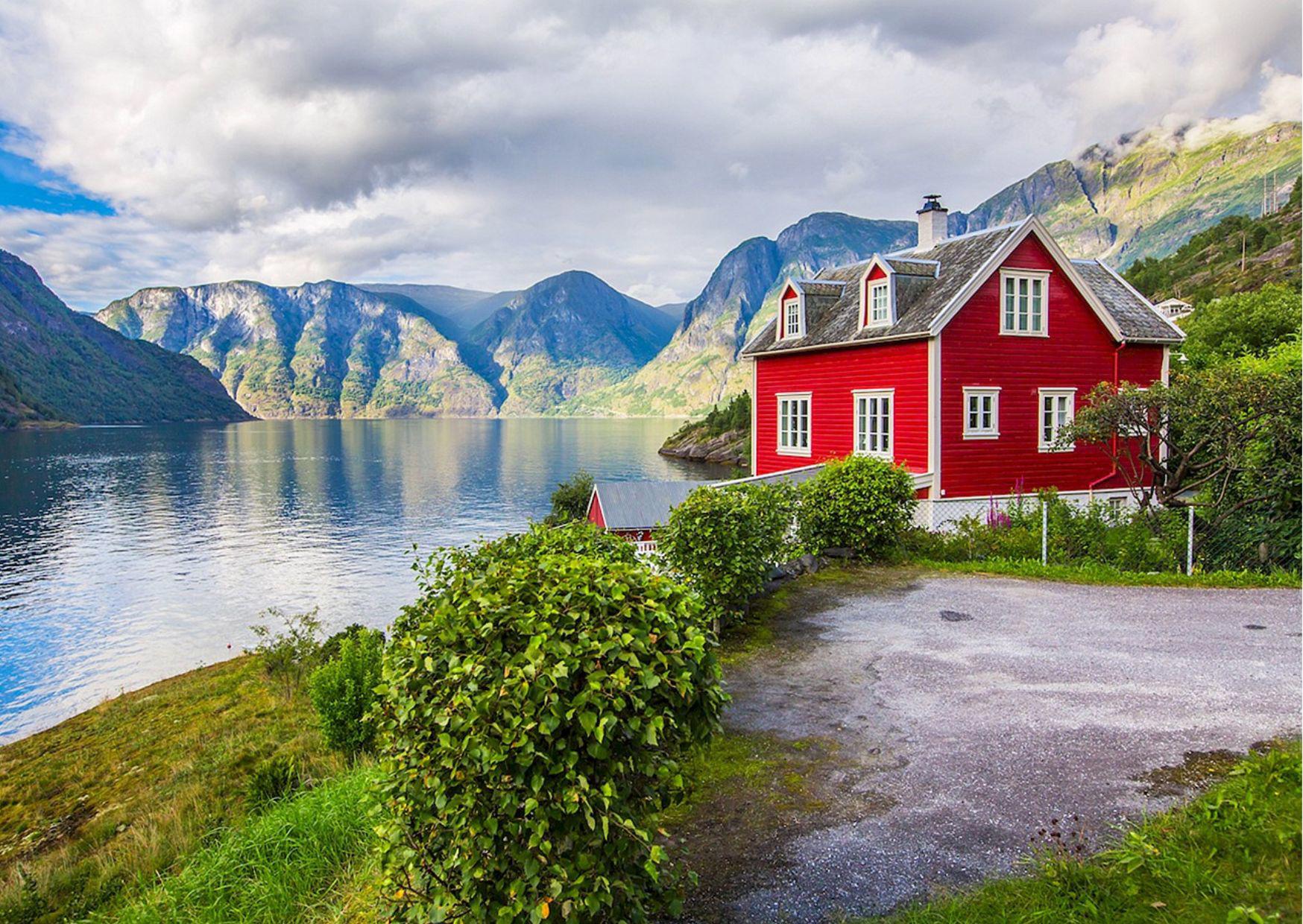 Автобусный тур Таллин - Стокгольм - Осло - Согне-фьорд - Копенгаген - Гданьск - Сопот*, выезд из Минскa