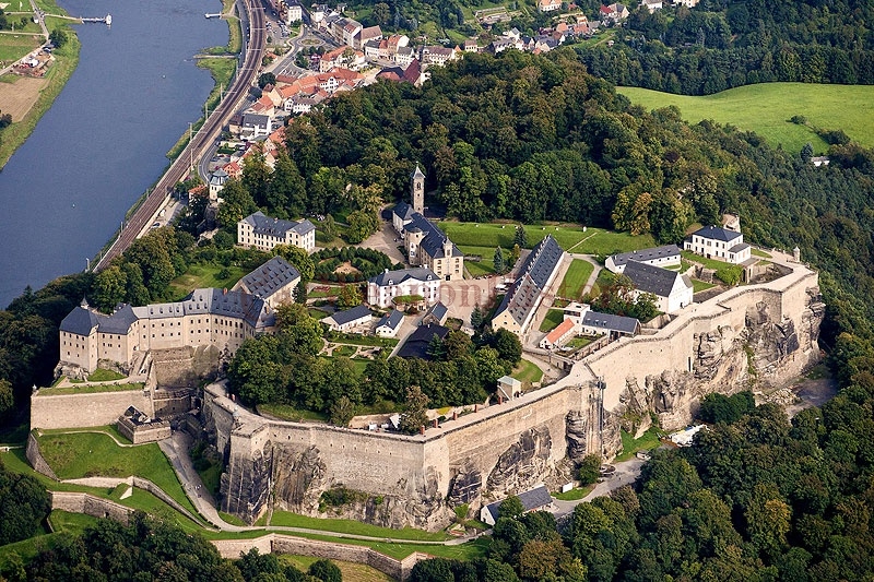 Автобусный тур крепость Кёнигштайн - Бастай - Дрезден - Вроцлав, выезд из Минскa