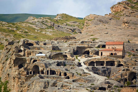 Тур Тбилиси - монастырь Джвари - Мцхета - монастырь Бодбийский - Сигнахи - Уплисцихе - Гори - Кобулети - Батуми - Фото 9